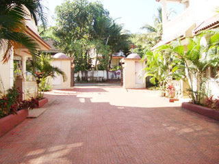 Goa Raj Villa Nagoa Exterior photo